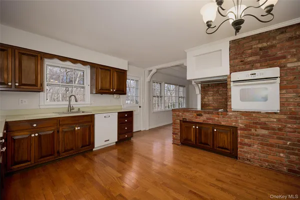 $585,000 | 78 Miller Hill Drive, LaGrangeville, NY 12540