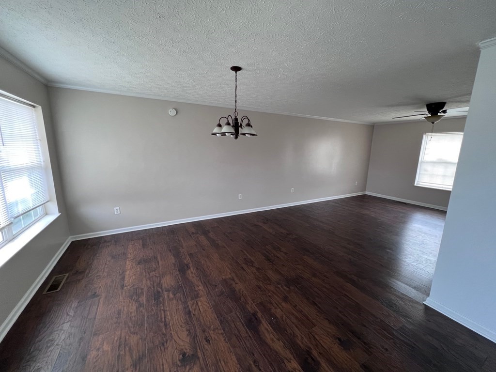 1705 Meadow Ridge Circle Sevierville, TN 37862 - Photo 4 of 19