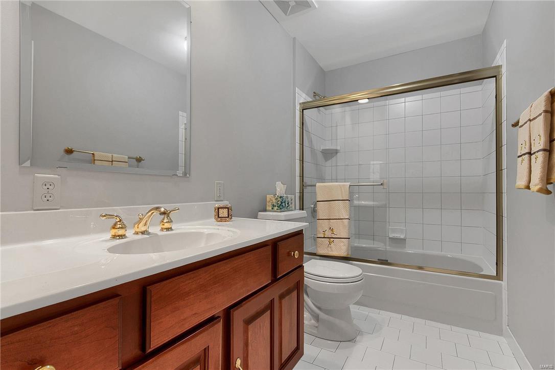 1253 Dougherty Ferry Road St. Louis, MO 63122 - Photo 24 of 35