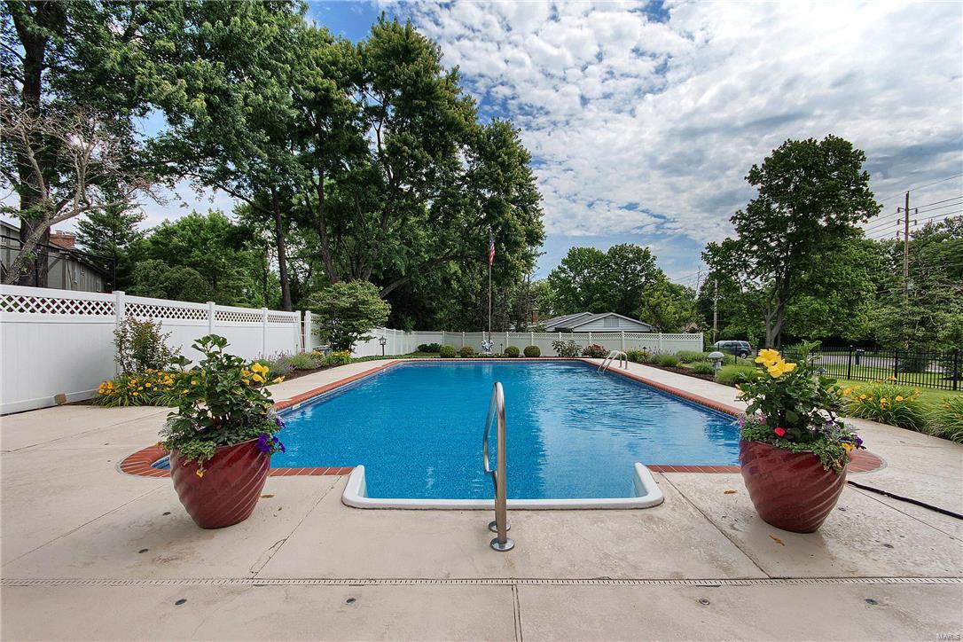 1253 Dougherty Ferry Road St. Louis, MO 63122 - Photo 33 of 35