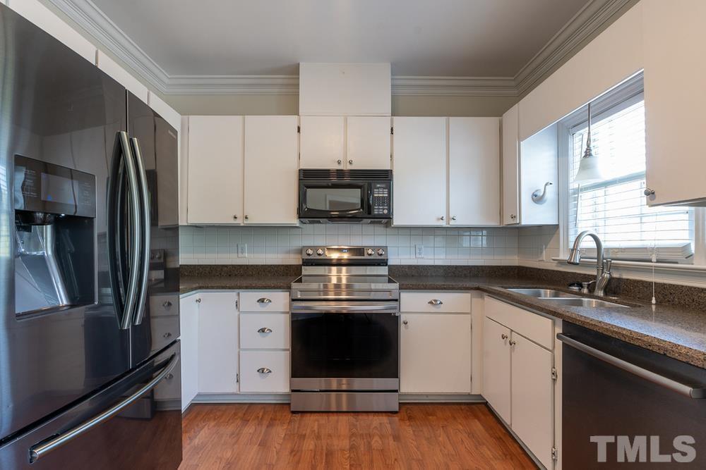 8433 Wycombe Lane Raleigh, NC 27615 - Photo 6 of 30