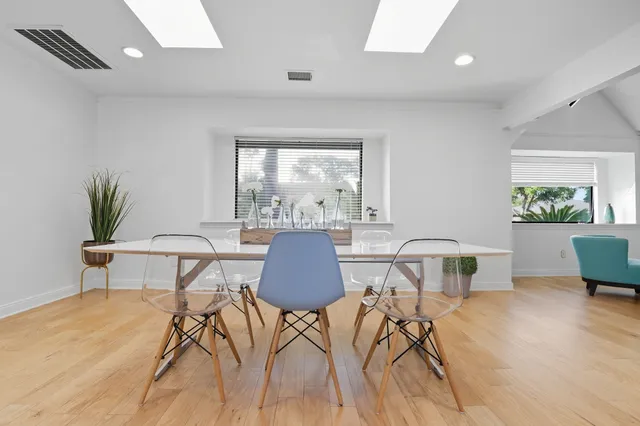 $5,000 | 6518 Kury Lane, Houston, TX 77008