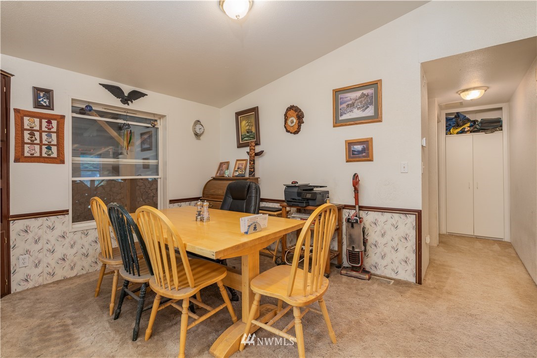 112 Falls Road Randle, WA 98377 - Photo 9 of 22 Gallery Image 9