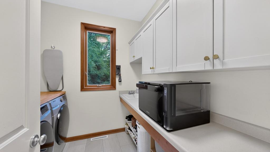 3010 Fox Valley Drive Southwest Rochester, MN 55902 - Photo 20 of 57