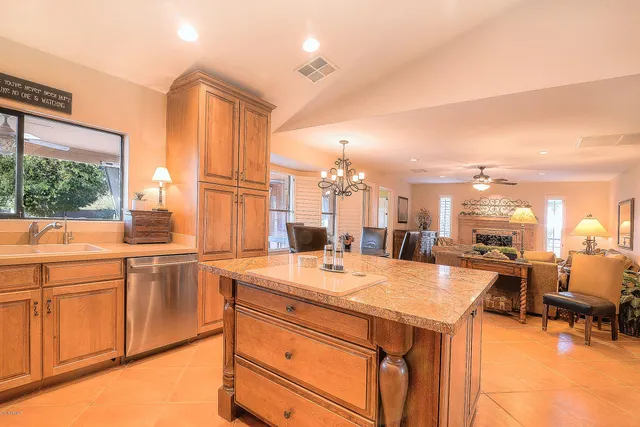 $4,900 | 14824 North Calle Del Prado, Fountain Hills, AZ 85268