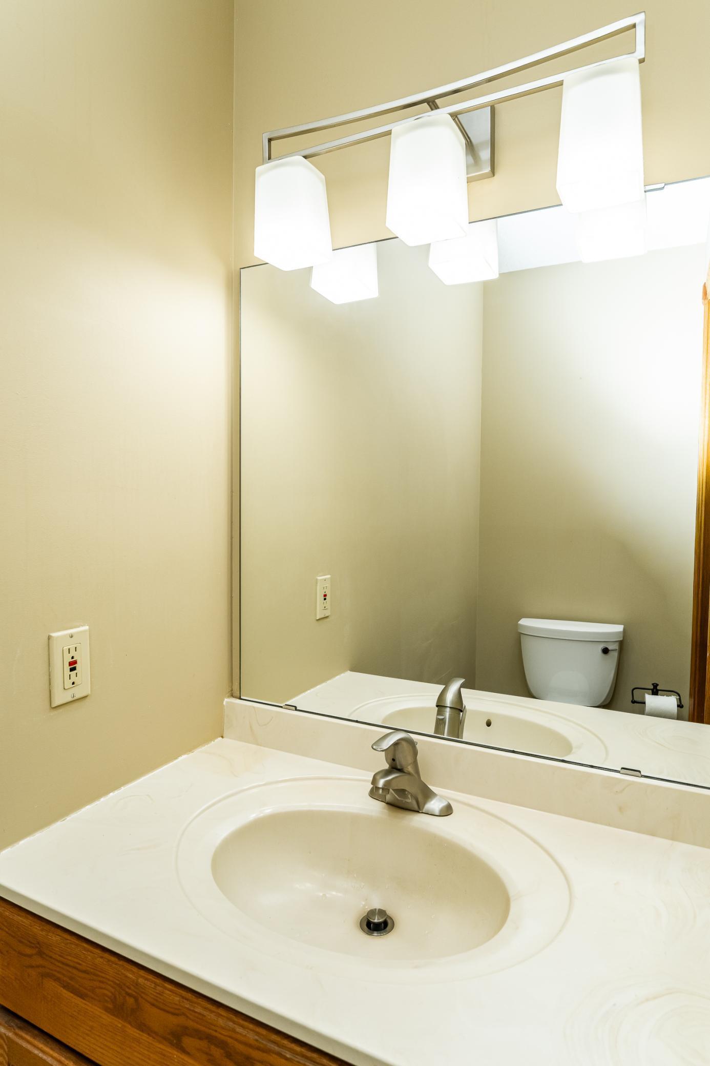 1817 13th Avenue Northeast Rochester, MN 55906 - Photo 17 of 43