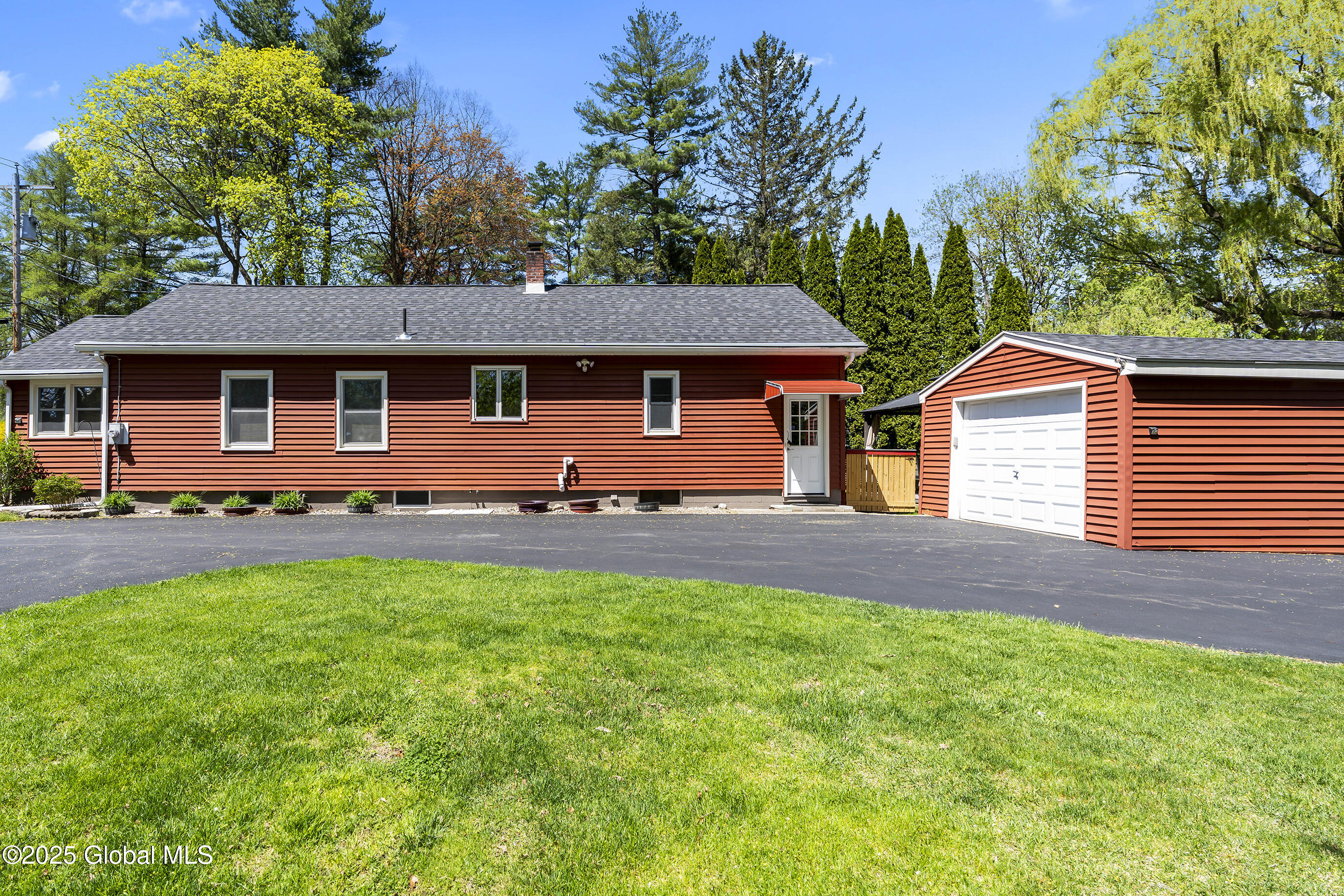 199 Krumkill Road Bethlehem, NY 12159 - Photo 2 of 22 002-199-Krumkill-Road