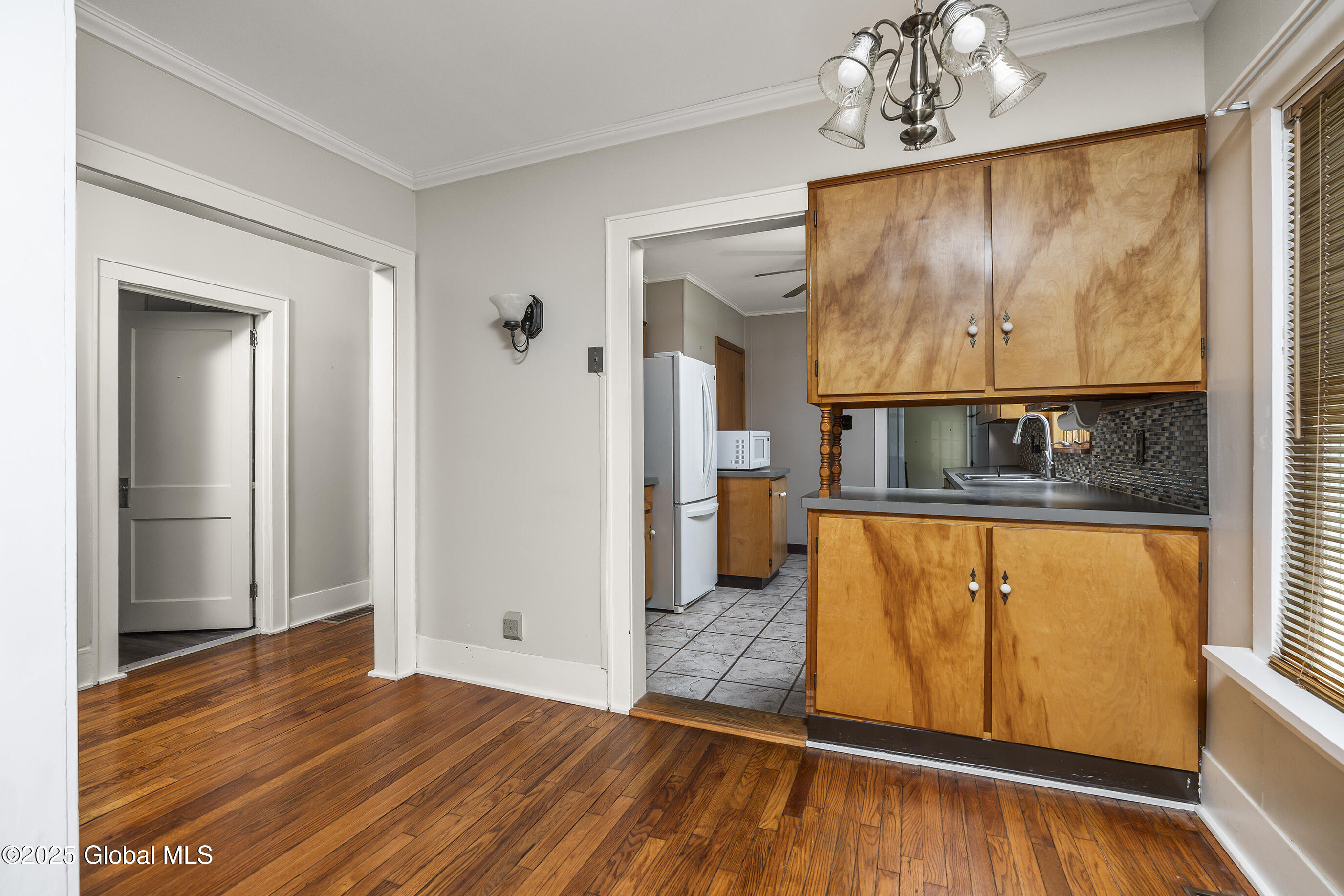 199 Krumkill Road Bethlehem, NY 12159 - Photo 8 of 22 008-199-Krumkill-Road