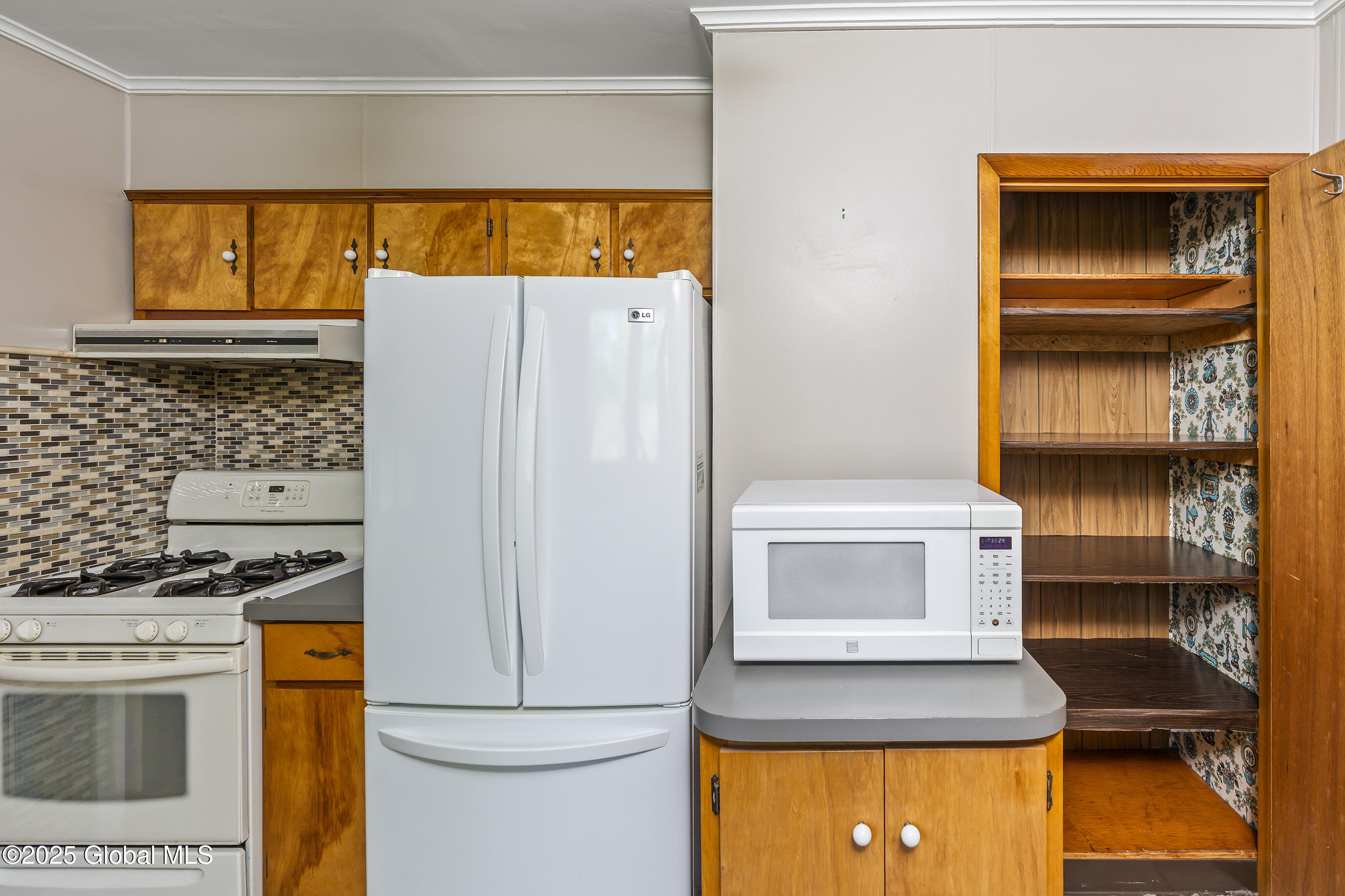 199 Krumkill Road Bethlehem, NY 12159 - Photo 10 of 22 010-199-Krumkill-Road