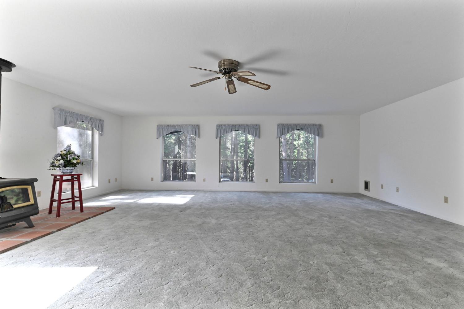 27565 Tiger Creek Road Pioneer, CA 95666 - Photo 15 of 70