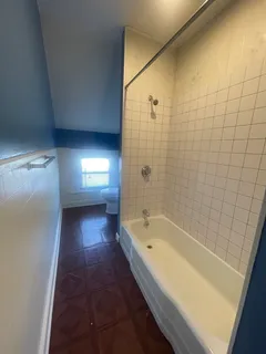 $2,000 | 709 Maple Street, Unit 3, Fall River, MA 02720