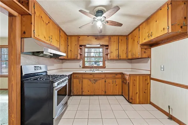 $150,000 | 129 East Mimosa Drive, Jonesboro, GA 30236