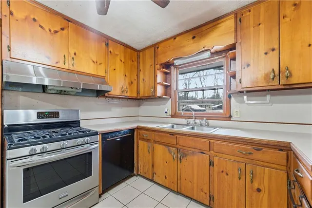 $150,000 | 129 East Mimosa Drive, Jonesboro, GA 30236