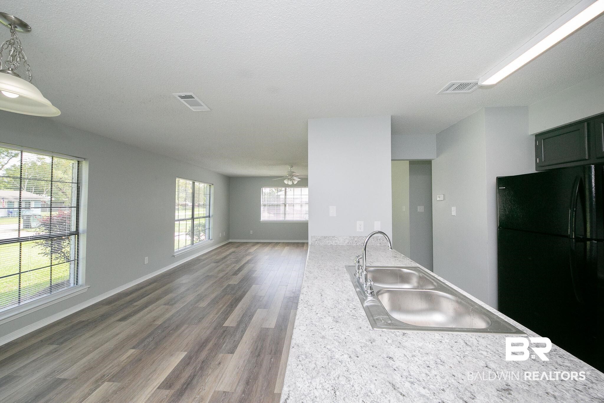 513 West Rose Avenue Foley, AL 36535 - Photo 17 of 50