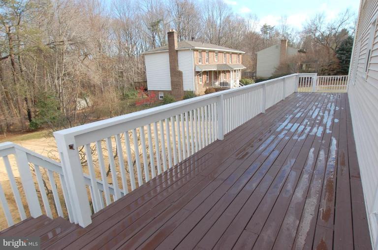 2827 Rifle Ridge Road Oakton, VA 22124 - Photo 20 of 27 a view of balcony with wooden floor