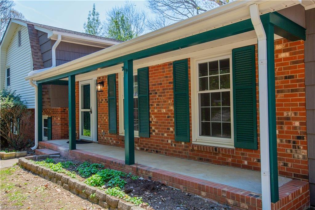 1703 Lazy Lane High Point, NC 27265 - Photo 2 of 41