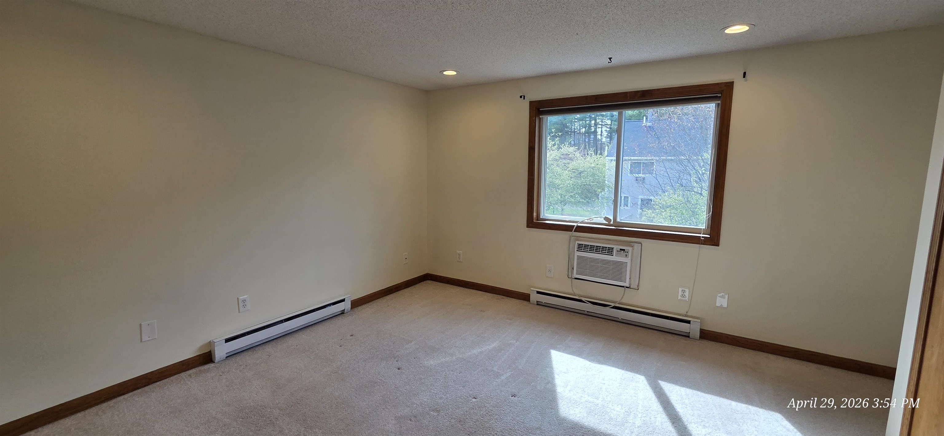 1300 Goffstown Road, Unit 6 Manchester, NH 03102 - Photo 9 of 26