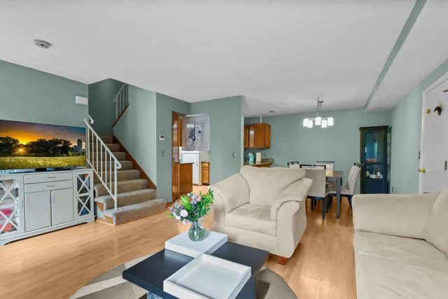 $279,000 | 3625 Gettysburg Avenue South, Unit 40, St. Louis Park, MN 55426