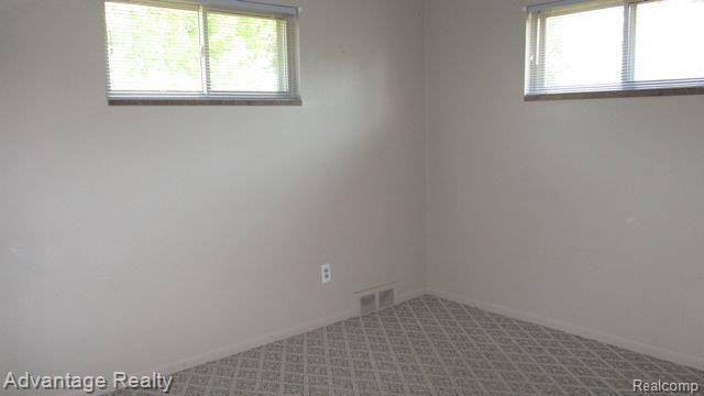 3451 Harrison Avenue Rochester, MI 48307 - Photo 21 of 25 Harrison21