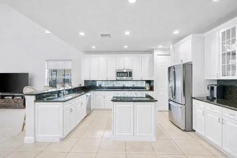 $1,574,999 | 19219 North Creekshore Court, Boca Raton, FL 33498