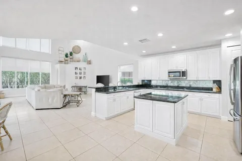 $1,574,999 | 19219 North Creekshore Court, Boca Raton, FL 33498