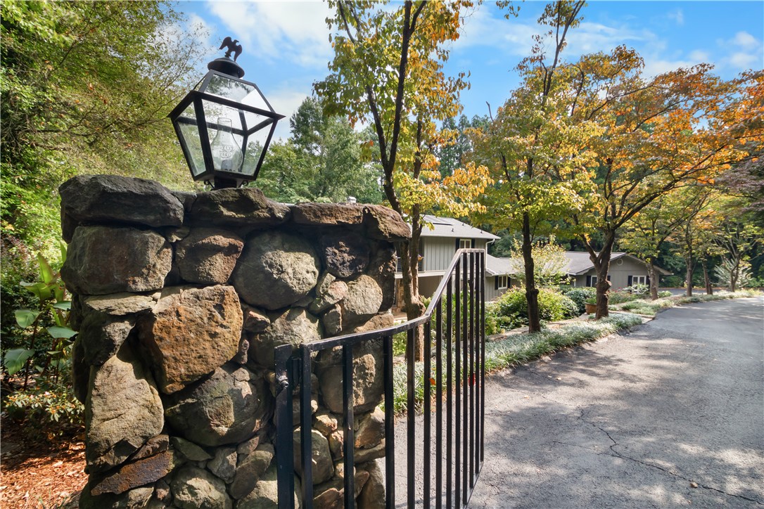212 Middleton Shores Drive Anderson, SC 29621 - Photo 4 of 50 Private Gated Entry