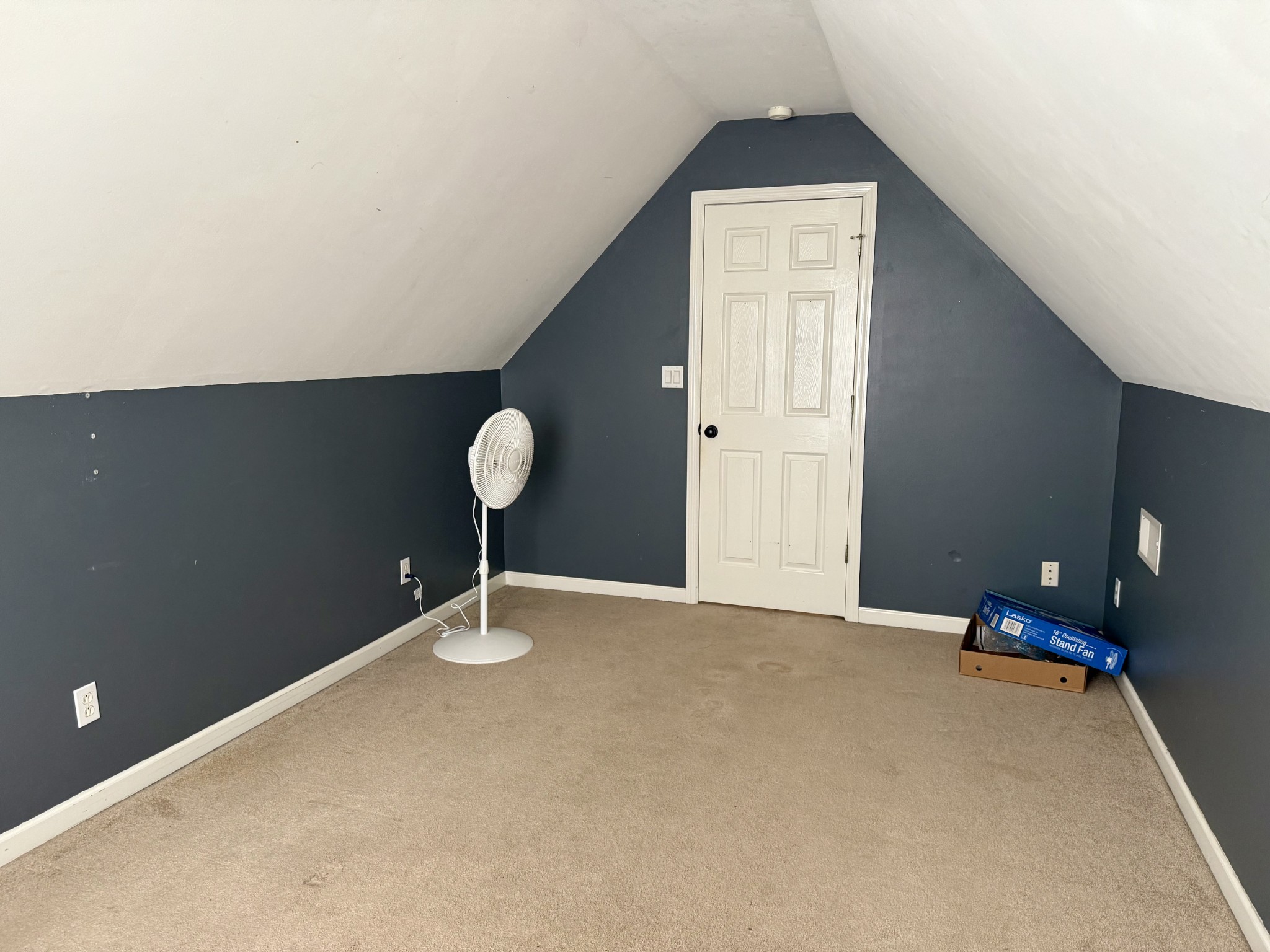 125 Maple Ridge Court McMinnville, TN 37110 - Photo 34 of 44 a view of an empty room with a window
