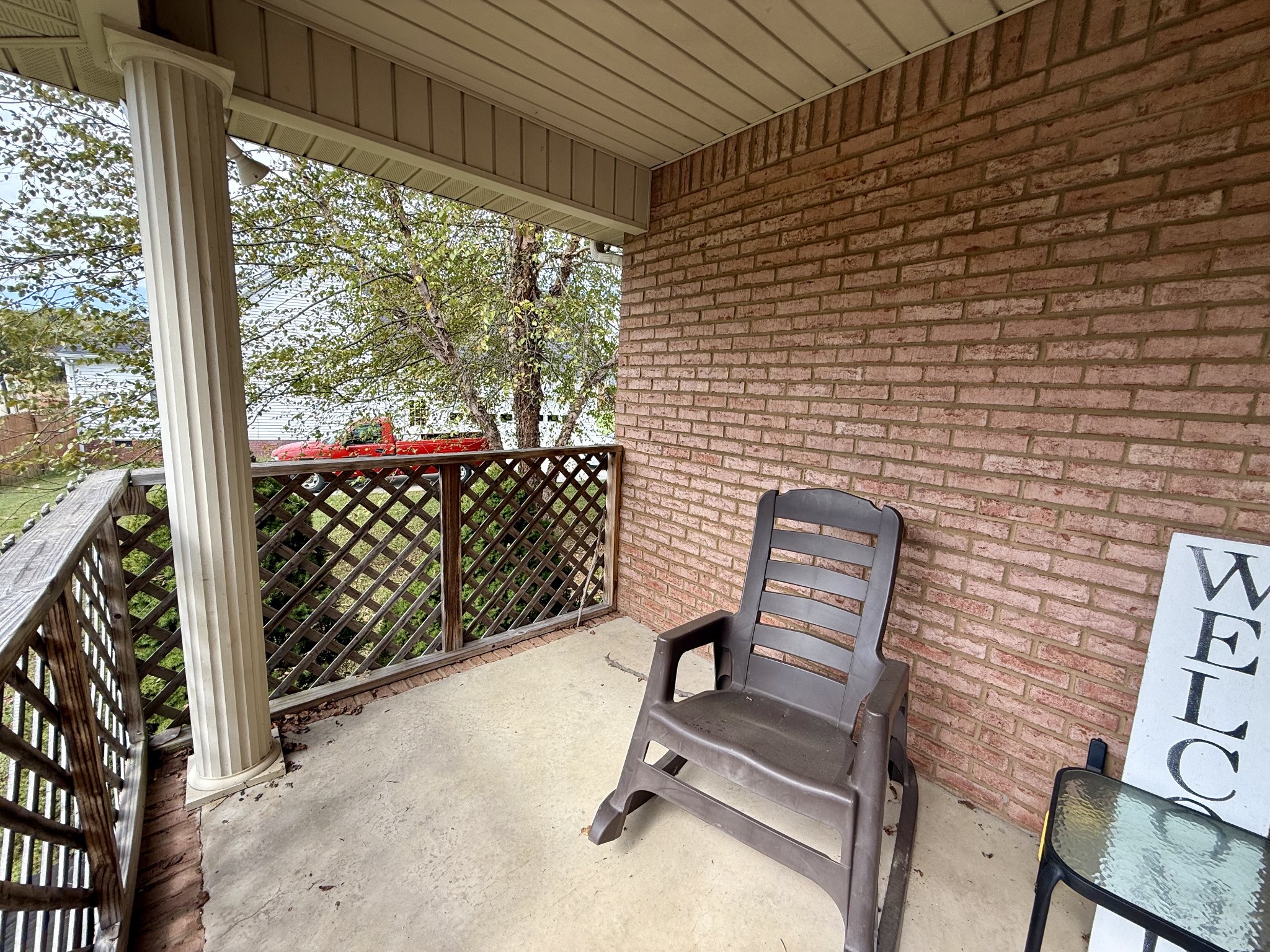 125 Maple Ridge Court McMinnville, TN 37110 - Photo 37 of 44 a balcony with chairs and a table