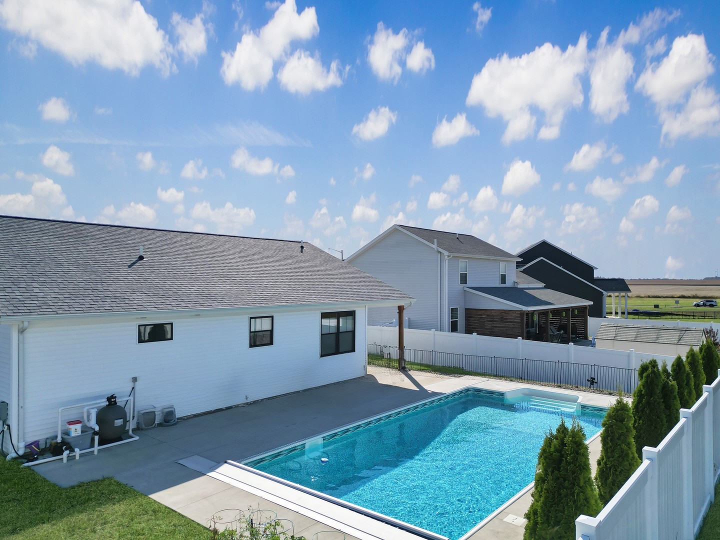 2172 Granby Lane Normal, IL 61761 - Photo 4 of 39 a front view of a house with garden