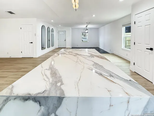 $288,000 | 14118 Old Bond Street, San Antonio, TX 78217