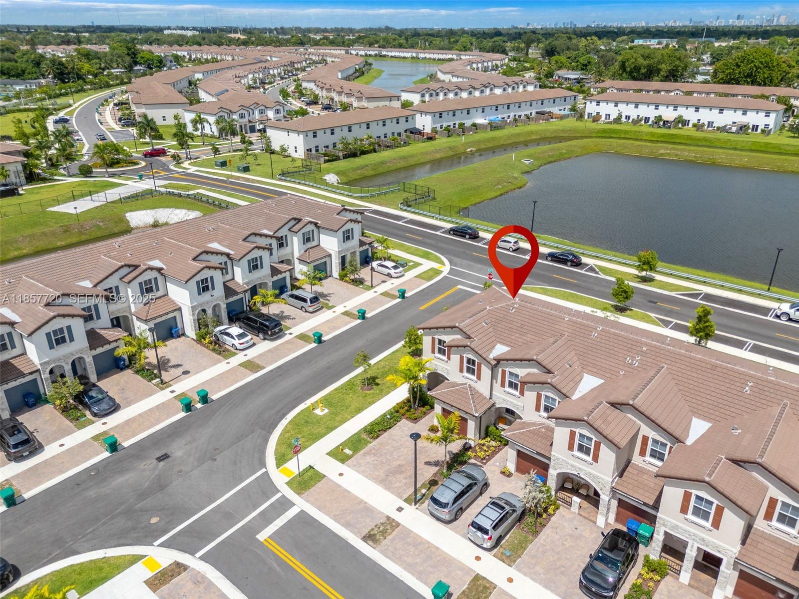 12373 Northwest 24th Place Miami, FL 33147 - Photo 37 of 43