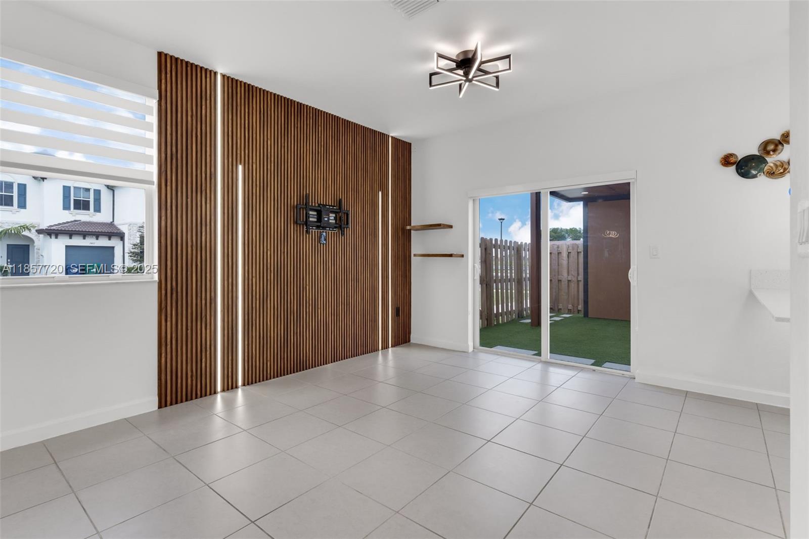 12373 Northwest 24th Place Miami, FL 33147 - Photo 4 of 43