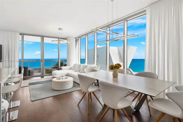 $9,995 | 6899 Collins Avenue, Unit 1908, Miami Beach, FL 33141