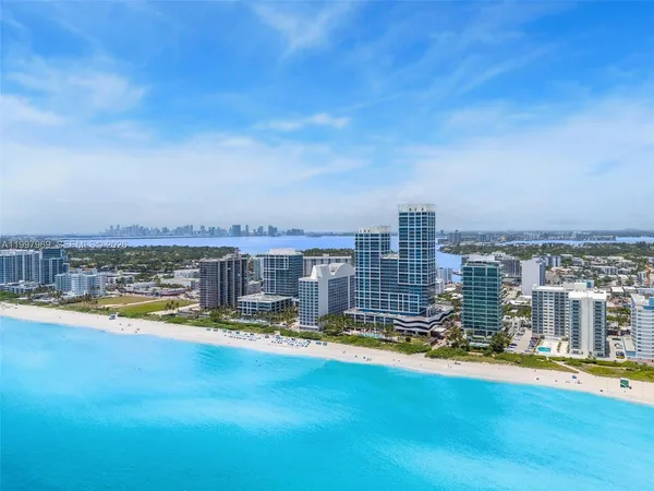 $9,995 | 6899 Collins Avenue, Unit 1908, Miami Beach, FL 33141