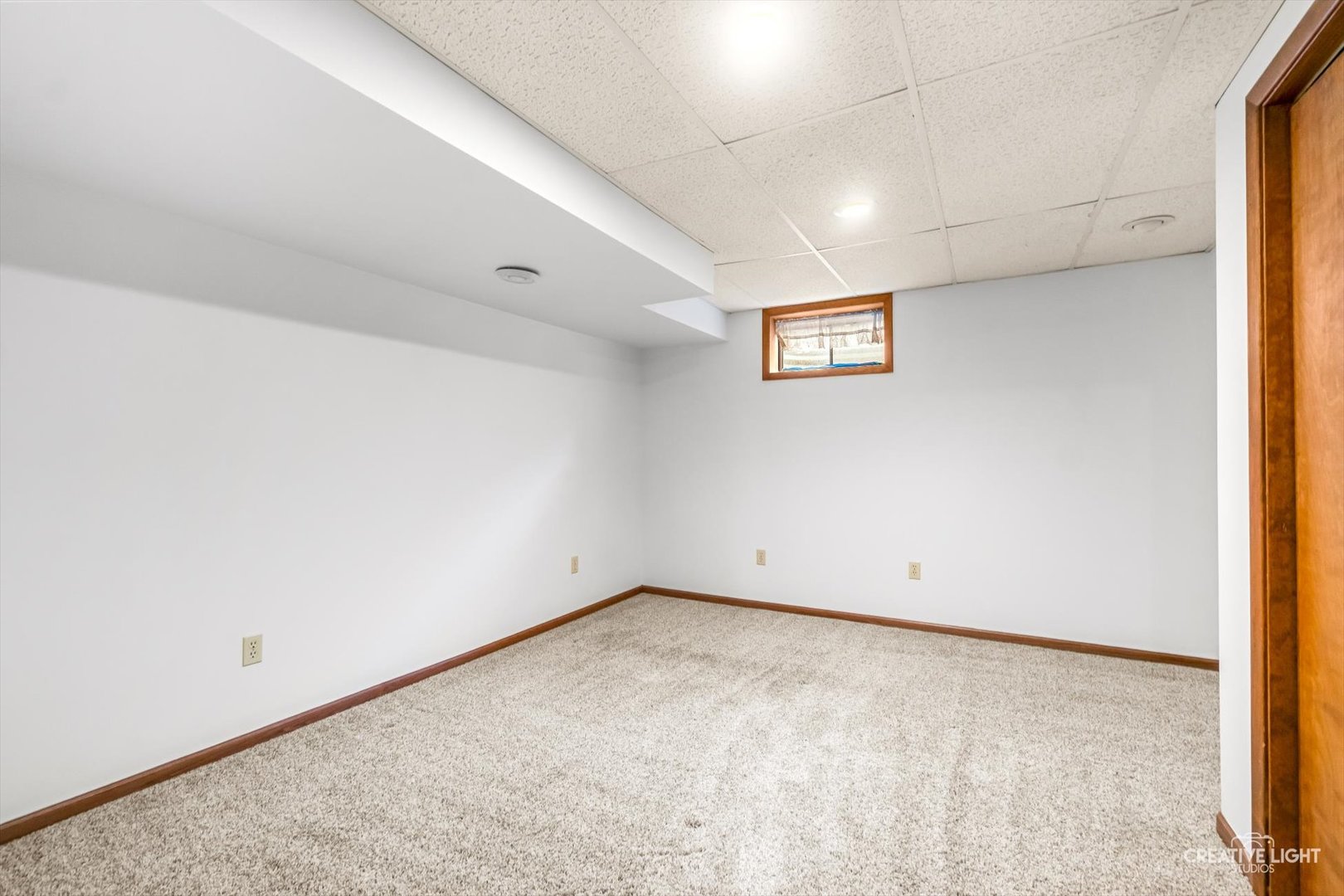 1483 Nova Road Sandwich, IL 60548 - Photo 18 of 29 an empty room with a workbench