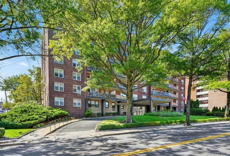 $285,000 | 360 Westchester Avenue, Unit 302, Port Chester, NY 10573