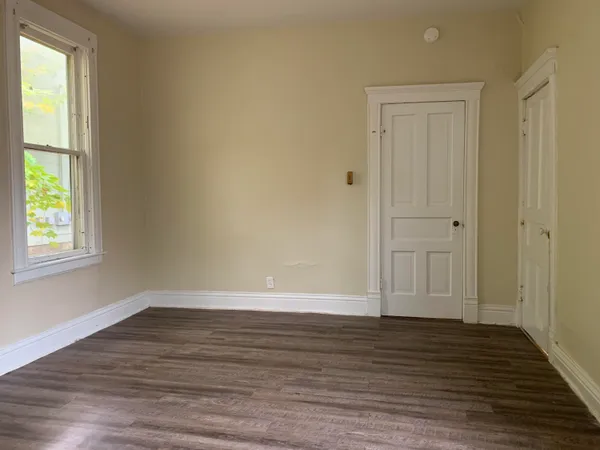 $219,900 | 417 Oak Street, Kalamazoo, MI 49007