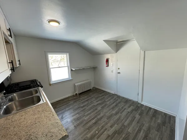 $219,900 | 417 Oak Street, Kalamazoo, MI 49007