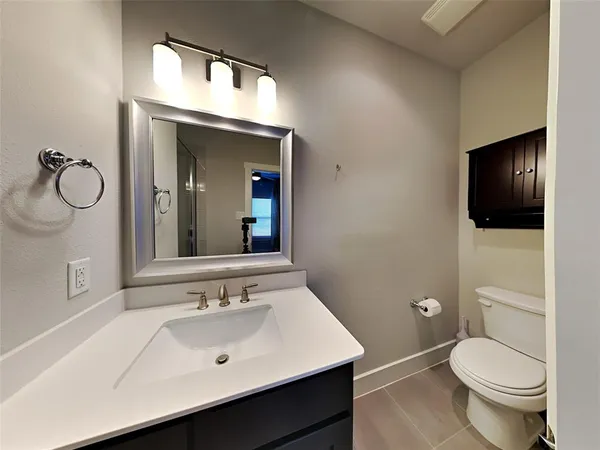 $3,150 | 1318 Palm Springs Lane, Dallas, TX 75204