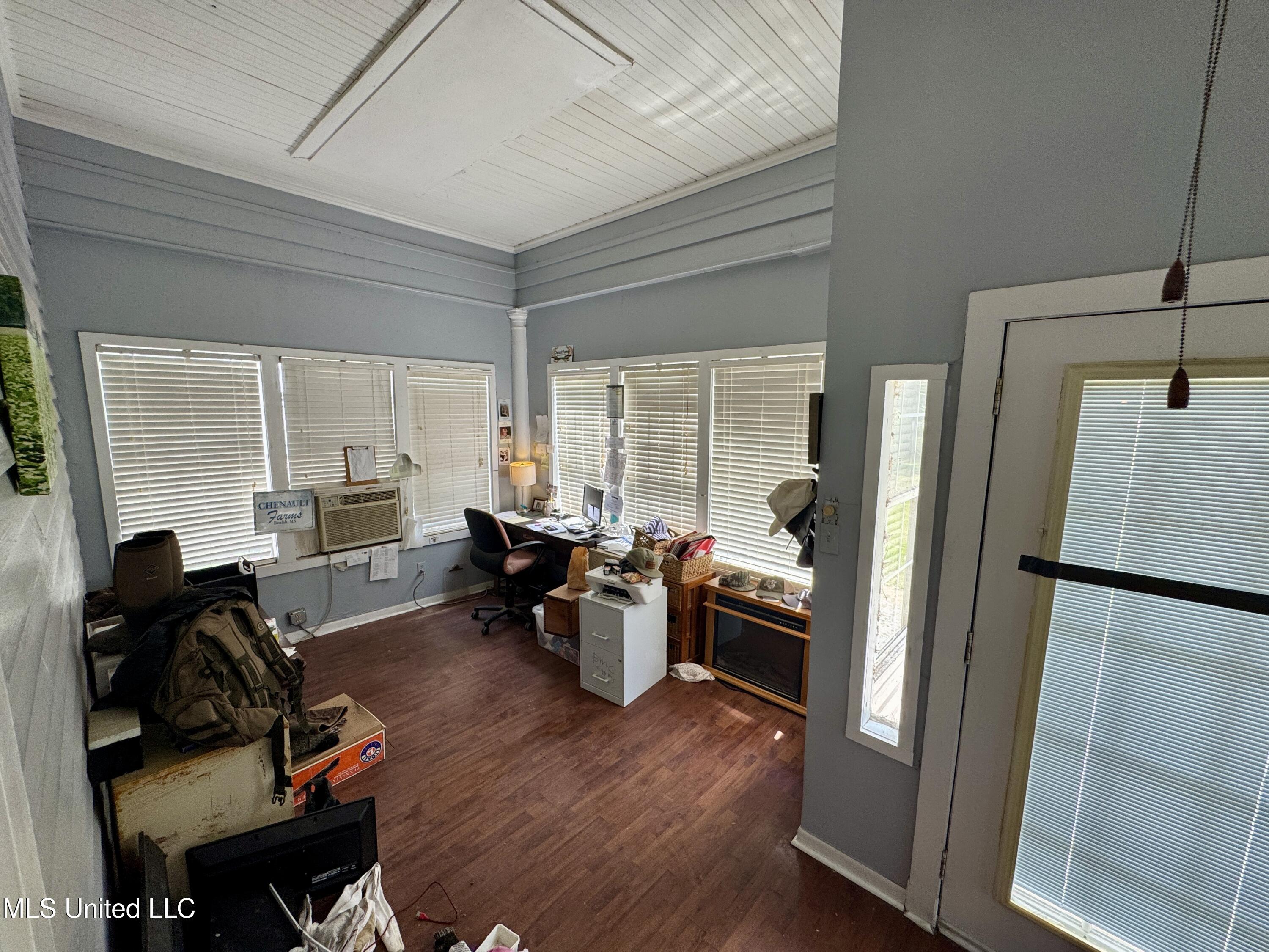 501 Preston Street Benoit, MS 38725 - Photo 5 of 25 IMG_3489