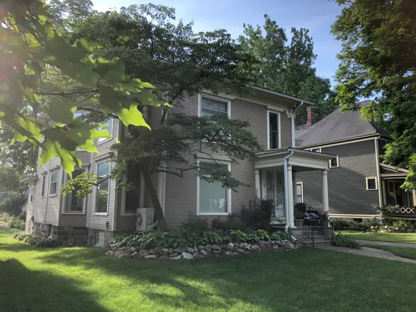 $350,000 | 65 South Howell Street, Hillsdale, MI 49242