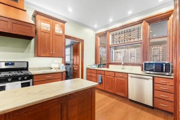 $350,000 | 65 South Howell Street, Hillsdale, MI 49242