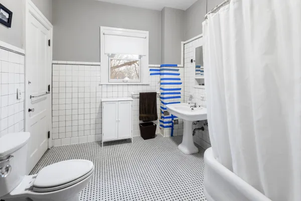 $350,000 | 65 South Howell Street, Hillsdale, MI 49242