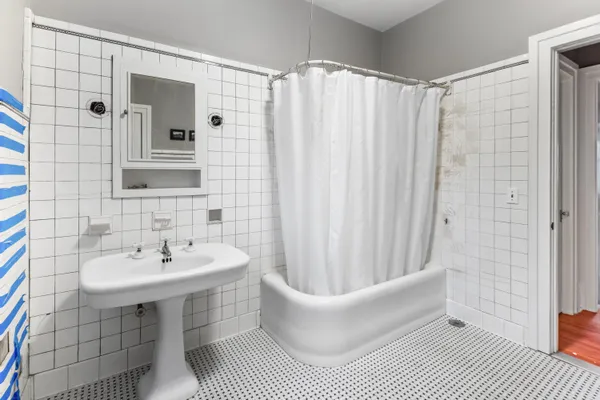 $350,000 | 65 South Howell Street, Hillsdale, MI 49242