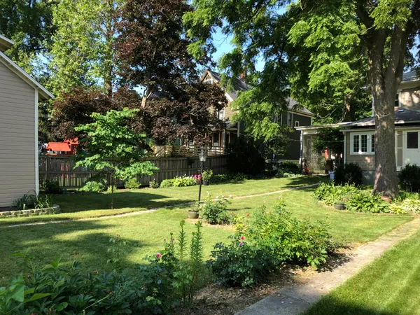$350,000 | 65 South Howell Street, Hillsdale, MI 49242