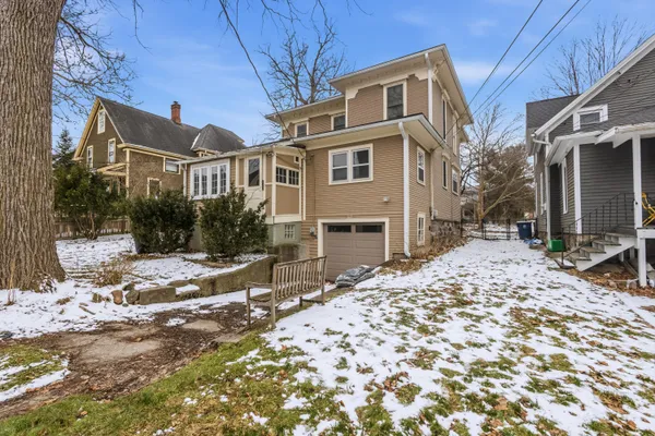 $350,000 | 65 South Howell Street, Hillsdale, MI 49242