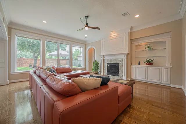 $6,500 | 11826 Legend Manor Drive, Houston, TX 77082