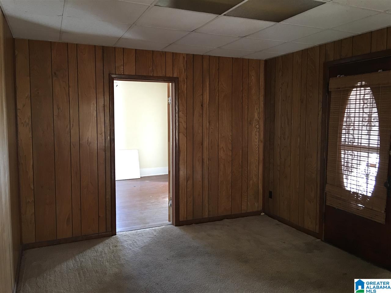 609 27th Street Southwest Birmingham, AL 35211 - Photo 5 of 13