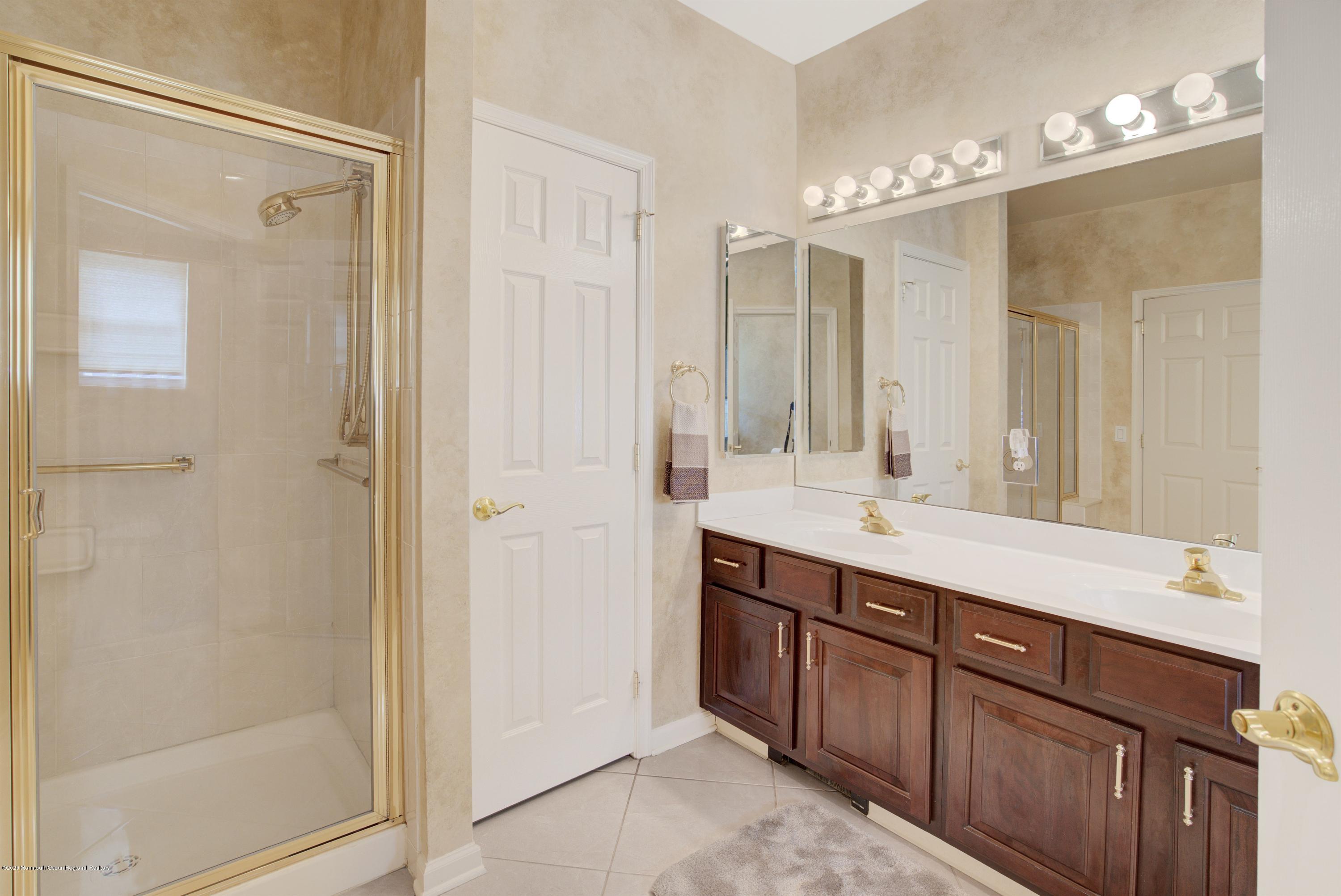 120 Eleanor Road Manchester Township, NJ 08759 - Photo 27 of 48 027_027_Master Shower