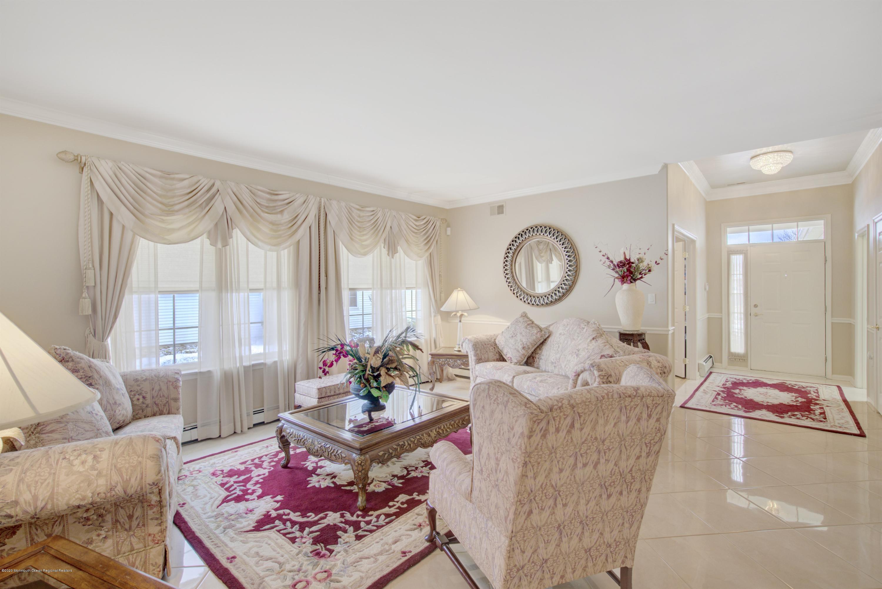 120 Eleanor Road Manchester Township, NJ 08759 - Photo 10 of 48 010_010_Living
